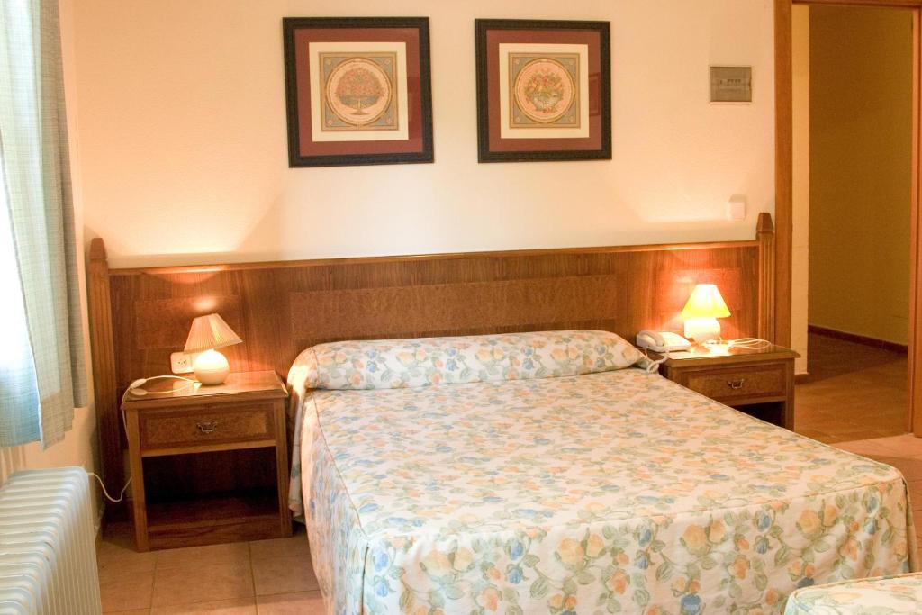 Hotel El Tablazo Villalba de la Sierra Oda fotoğraf